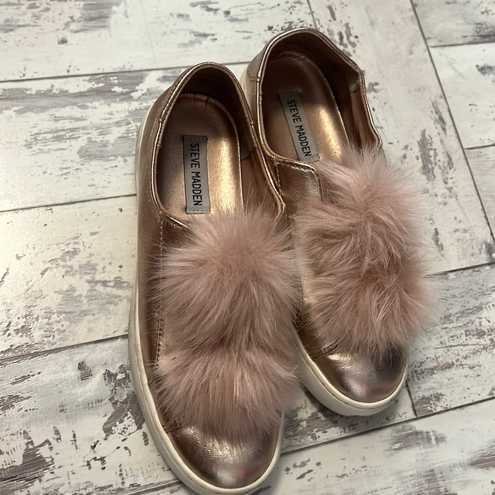 Steve Madden sneakers